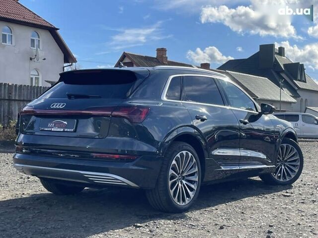 Ауди E-Tron, объемом двигателя 0 л и пробегом 32 тыс. км за 39124 $, фото 8 на Automoto.ua