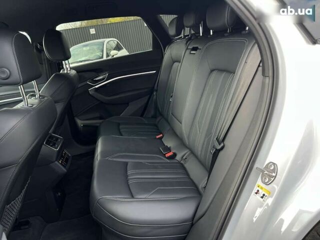 Ауді E-Tron, об'ємом двигуна 0 л та пробігом 23 тис. км за 41298 $, фото 29 на Automoto.ua