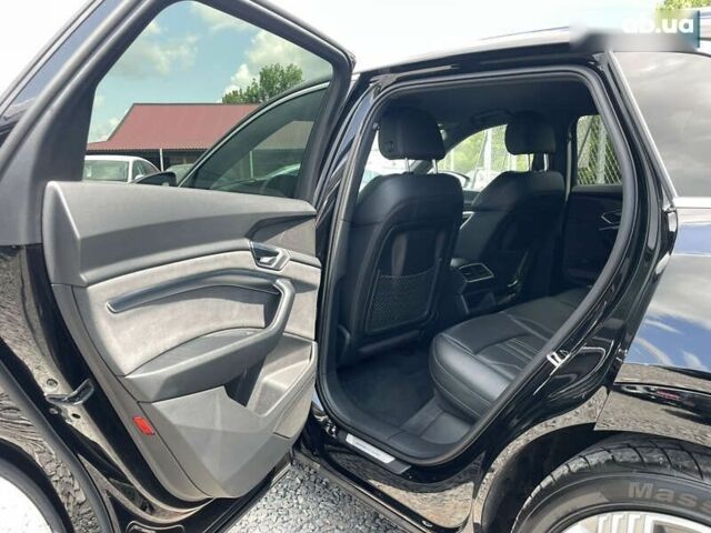 Ауди E-Tron, объемом двигателя 0 л и пробегом 40 тыс. км за 38999 $, фото 8 на Automoto.ua