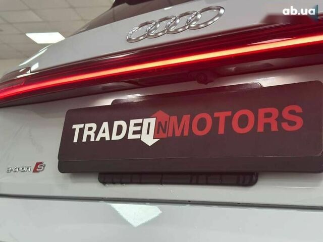 Ауди E-Tron, объемом двигателя 0 л и пробегом 20 тыс. км за 44490 $, фото 14 на Automoto.ua