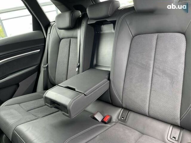 Ауди E-Tron, объемом двигателя 0 л и пробегом 44 тыс. км за 41500 $, фото 21 на Automoto.ua