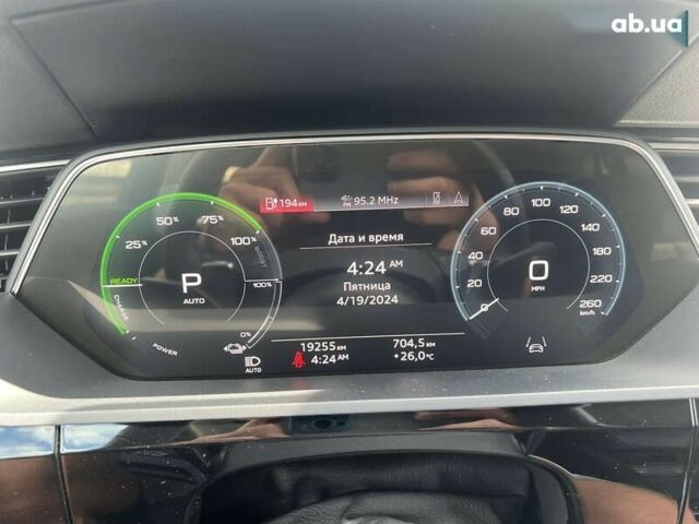 Ауді E-Tron, об'ємом двигуна 0 л та пробігом 22 тис. км за 48490 $, фото 20 на Automoto.ua