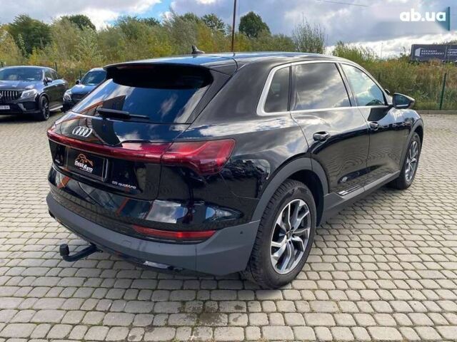 Ауди E-Tron, объемом двигателя 0 л и пробегом 59 тыс. км за 35000 $, фото 6 на Automoto.ua