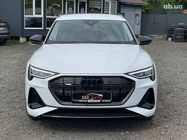 Ауди E-Tron, объемом двигателя 0 л и пробегом 41 тыс. км за 39668 $, фото 2 на Automoto.ua