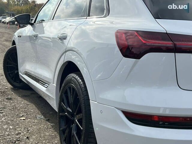 Ауді E-Tron, об'ємом двигуна 0 л та пробігом 23 тис. км за 41298 $, фото 11 на Automoto.ua