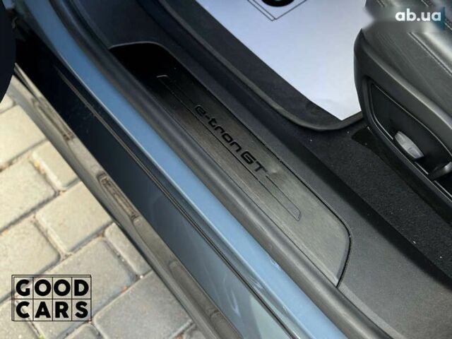 Ауди E-Tron, объемом двигателя 0 л и пробегом 58 тыс. км за 53000 $, фото 18 на Automoto.ua