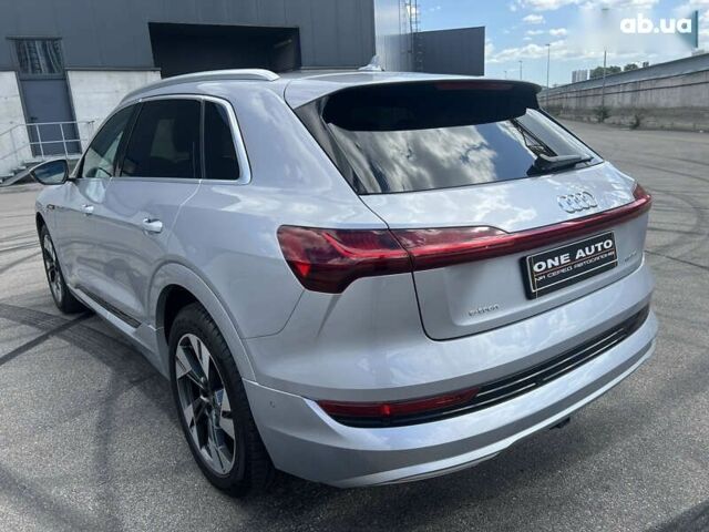 Ауді E-Tron, об'ємом двигуна 0 л та пробігом 22 тис. км за 48490 $, фото 6 на Automoto.ua