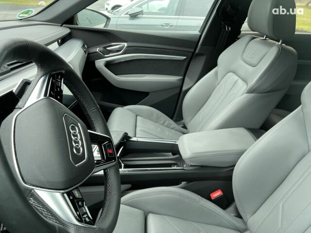 Ауди E-Tron, объемом двигателя 0 л и пробегом 19 тыс. км за 71185 $, фото 27 на Automoto.ua