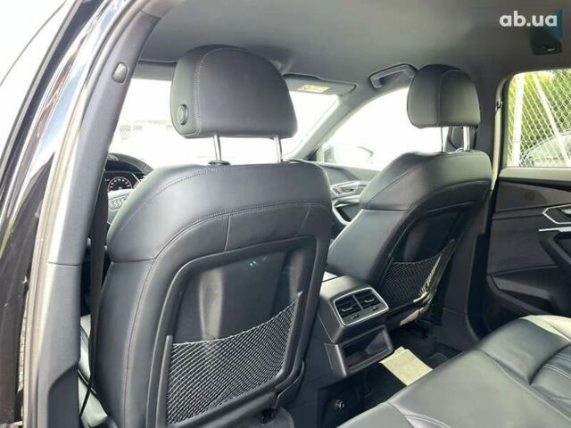 Ауди E-Tron, объемом двигателя 0 л и пробегом 40 тыс. км за 38999 $, фото 13 на Automoto.ua