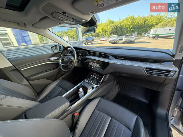 Ауді E-Tron, об'ємом двигуна 0 л та пробігом 35 тис. км за 29999 $, фото 14 на Automoto.ua