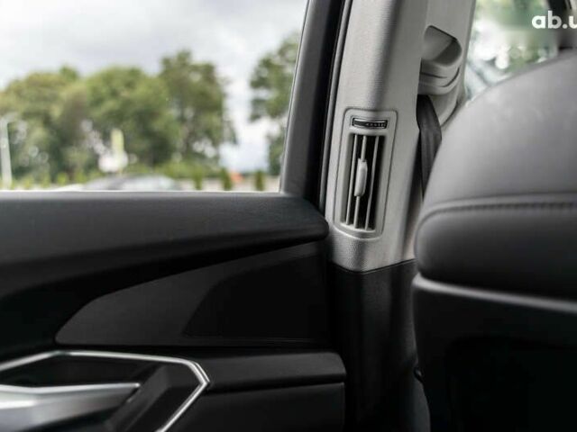 Ауди E-Tron, объемом двигателя 0 л и пробегом 85 тыс. км за 38500 $, фото 28 на Automoto.ua