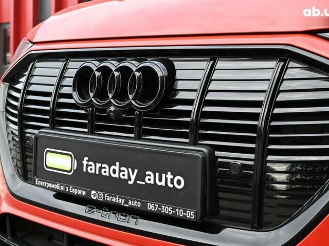 Ауди E-Tron, объемом двигателя 0 л и пробегом 52 тыс. км за 39114 $, фото 9 на Automoto.ua