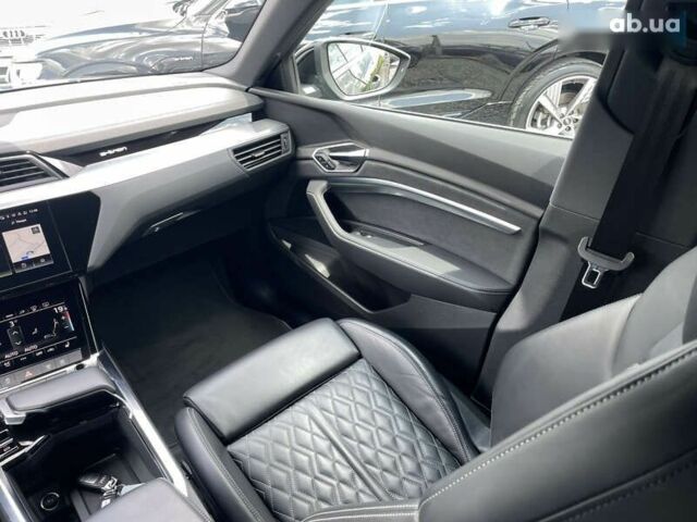 Ауді E-Tron, об'ємом двигуна 0 л та пробігом 52 тис. км за 39999 $, фото 21 на Automoto.ua