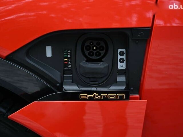 Ауди E-Tron, объемом двигателя 0 л и пробегом 52 тыс. км за 39114 $, фото 18 на Automoto.ua