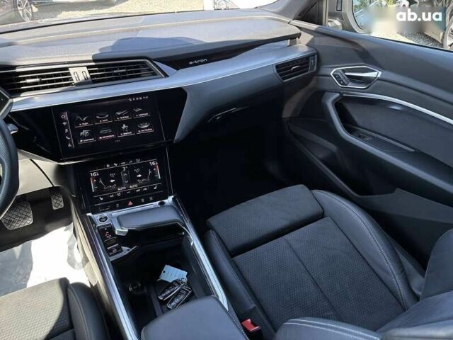 Ауди E-Tron, объемом двигателя 0 л и пробегом 70 тыс. км за 39650 $, фото 18 на Automoto.ua