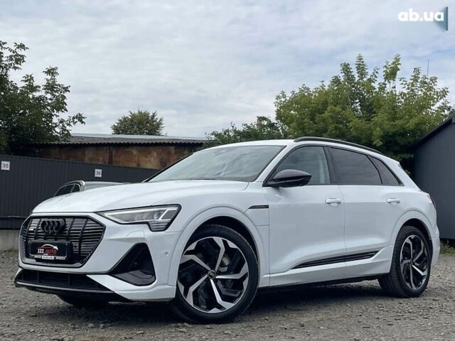 Ауди E-Tron, объемом двигателя 0 л и пробегом 41 тыс. км за 39668 $, фото 3 на Automoto.ua