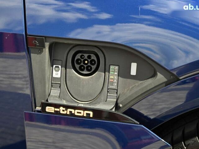 Ауди E-Tron, объемом двигателя 0 л и пробегом 142 тыс. км за 28800 $, фото 14 на Automoto.ua