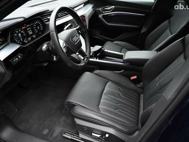 Ауди E-Tron, объемом двигателя 0 л и пробегом 17 тыс. км за 46722 $, фото 10 на Automoto.ua