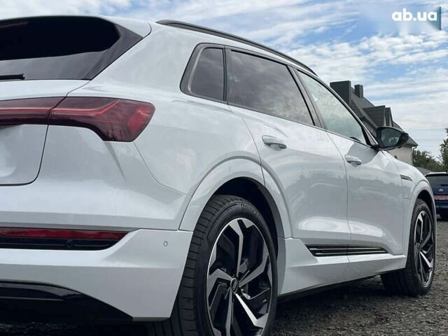 Ауди E-Tron, объемом двигателя 0 л и пробегом 41 тыс. км за 39668 $, фото 12 на Automoto.ua