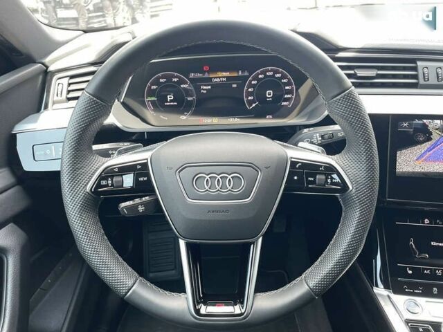 Ауди E-Tron, объемом двигателя 0 л и пробегом 40 тыс. км за 39200 $, фото 18 на Automoto.ua