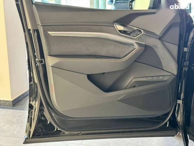 Ауди E-Tron, объемом двигателя 0 л и пробегом 8 тыс. км за 52000 $, фото 29 на Automoto.ua