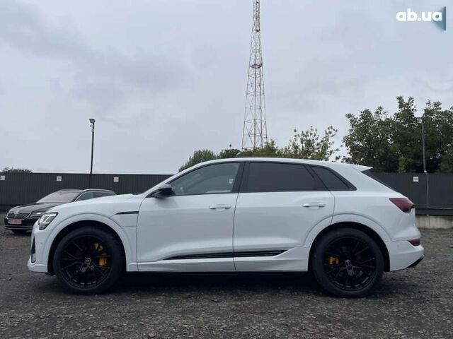 Ауди E-Tron, объемом двигателя 0 л и пробегом 23 тыс. км за 41842 $, фото 4 на Automoto.ua