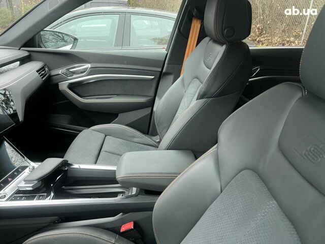 Ауди E-Tron, объемом двигателя 0 л и пробегом 26 тыс. км за 68251 $, фото 17 на Automoto.ua