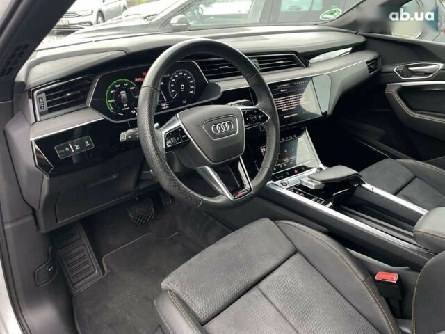 Ауди E-Tron, объемом двигателя 0 л и пробегом 69 тыс. км за 41999 $, фото 23 на Automoto.ua