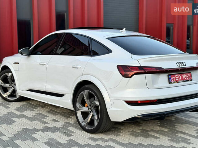 Ауді E-Tron, об'ємом двигуна 0 л та пробігом 39 тис. км за 47800 $, фото 10 на Automoto.ua