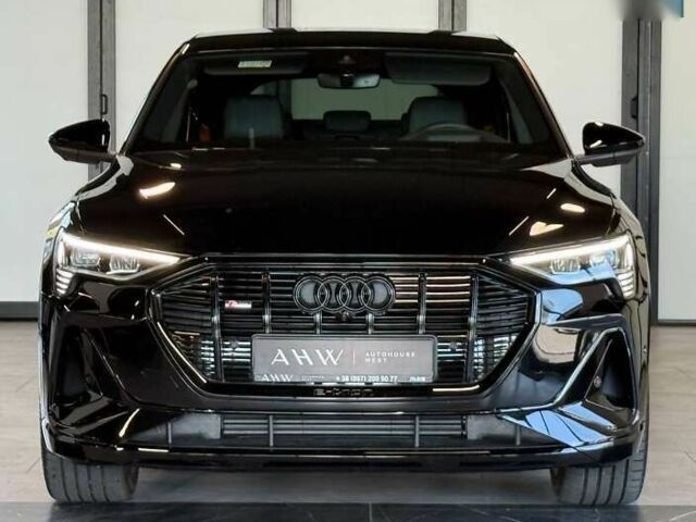 Ауди E-Tron, объемом двигателя 0 л и пробегом 8 тыс. км за 52000 $, фото 1 на Automoto.ua