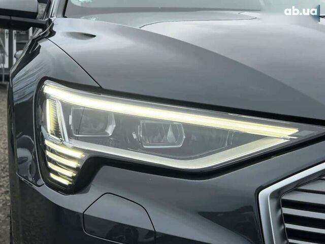 Ауди E-Tron, объемом двигателя 0 л и пробегом 32 тыс. км за 38581 $, фото 13 на Automoto.ua