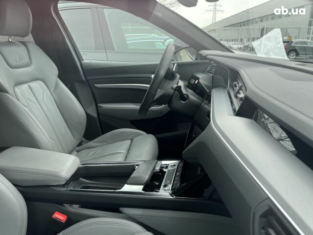 Ауди E-Tron, объемом двигателя 0 л и пробегом 19 тыс. км за 71185 $, фото 20 на Automoto.ua