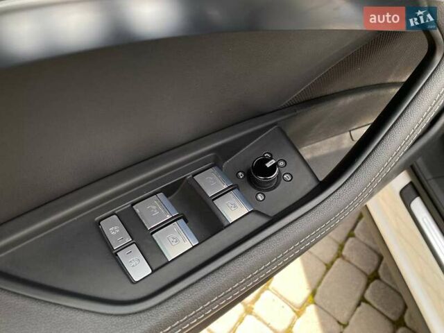 Ауди E-Tron, объемом двигателя 0 л и пробегом 81 тыс. км за 35900 $, фото 12 на Automoto.ua