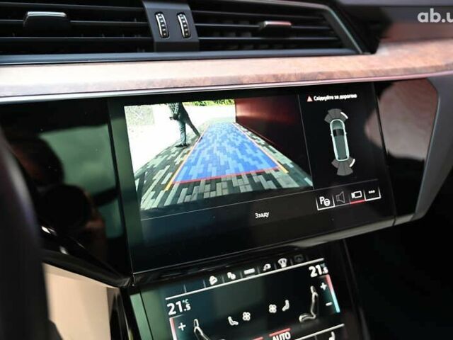 Ауди E-Tron, объемом двигателя 0 л и пробегом 142 тыс. км за 28800 $, фото 27 на Automoto.ua