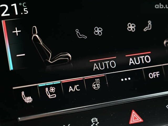 Ауди E-Tron, объемом двигателя 0 л и пробегом 35 тыс. км за 48895 $, фото 6 на Automoto.ua