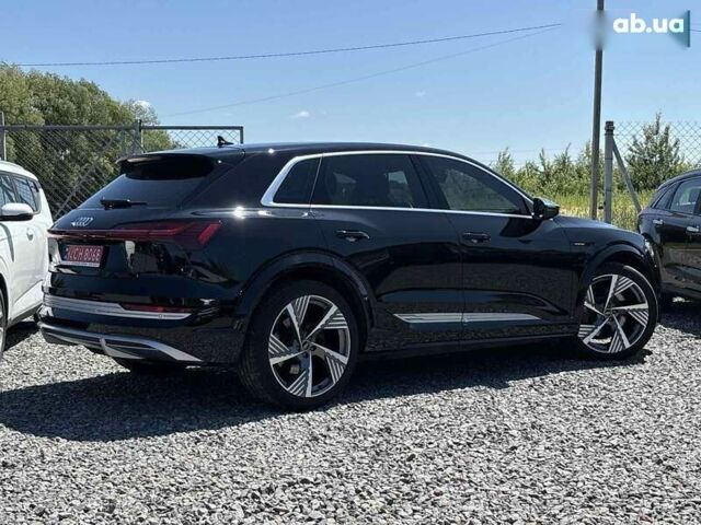 Ауди E-Tron, объемом двигателя 0 л и пробегом 44 тыс. км за 41500 $, фото 9 на Automoto.ua