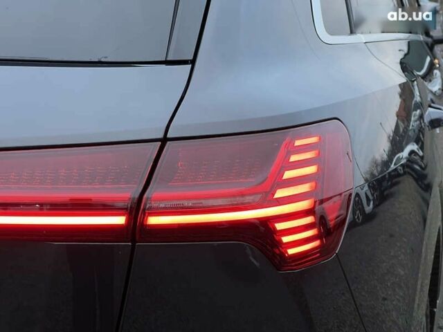 Ауди E-Tron, объемом двигателя 0 л и пробегом 32 тыс. км за 38581 $, фото 17 на Automoto.ua