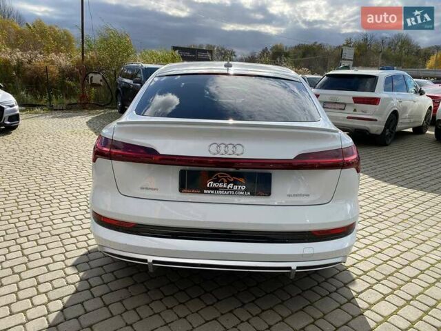 Ауди E-Tron, объемом двигателя 0 л и пробегом 81 тыс. км за 35900 $, фото 6 на Automoto.ua