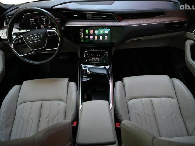 Ауди E-Tron, объемом двигателя 0 л и пробегом 142 тыс. км за 28800 $, фото 22 на Automoto.ua