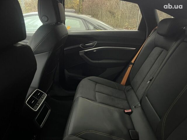 Ауди E-Tron, объемом двигателя 0 л и пробегом 26 тыс. км за 68251 $, фото 16 на Automoto.ua