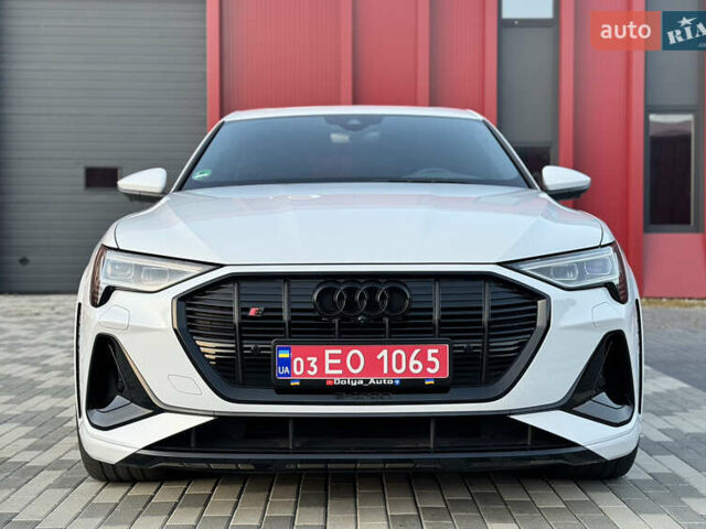 Ауді E-Tron, об'ємом двигуна 0 л та пробігом 39 тис. км за 47800 $, фото 1 на Automoto.ua