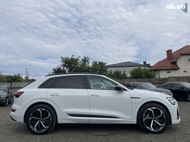 Ауди E-Tron, объемом двигателя 0 л и пробегом 41 тыс. км за 39668 $, фото 8 на Automoto.ua
