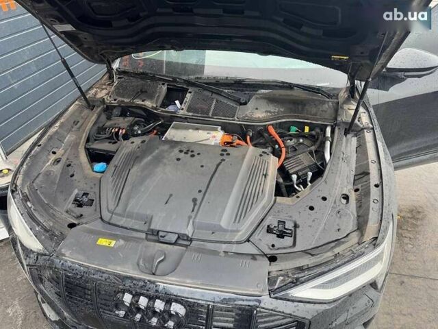 Ауди E-Tron, объемом двигателя 0 л и пробегом 81 тыс. км за 25900 $, фото 18 на Automoto.ua