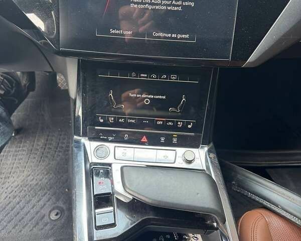 Ауди E-Tron, объемом двигателя 0 л и пробегом 81 тыс. км за 25900 $, фото 17 на Automoto.ua