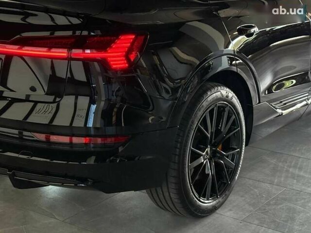 Ауди E-Tron, объемом двигателя 0 л и пробегом 8 тыс. км за 52000 $, фото 19 на Automoto.ua