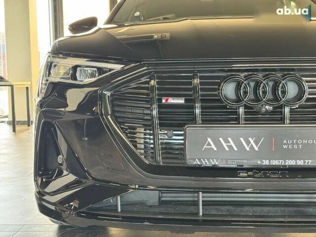 Ауди E-Tron, объемом двигателя 0 л и пробегом 8 тыс. км за 52000 $, фото 4 на Automoto.ua