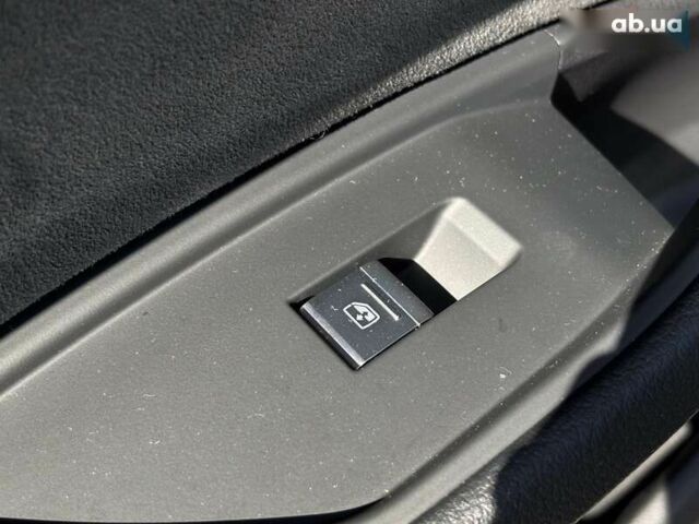 Ауди E-Tron, объемом двигателя 0 л и пробегом 70 тыс. км за 38900 $, фото 25 на Automoto.ua