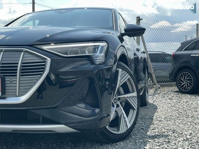 Ауди E-Tron, объемом двигателя 0 л и пробегом 40 тыс. км за 39200 $, фото 5 на Automoto.ua