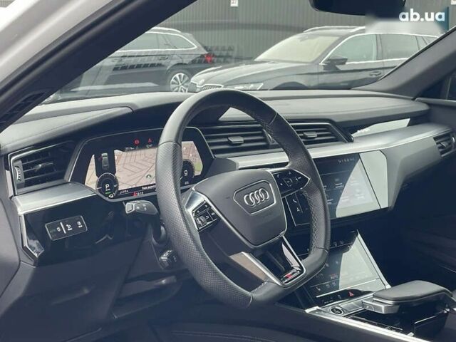 Ауди E-Tron, объемом двигателя 0 л и пробегом 23 тыс. км за 41842 $, фото 25 на Automoto.ua