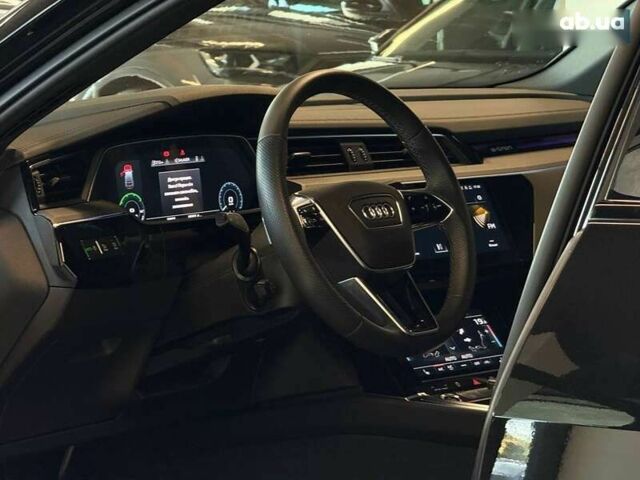Ауди E-Tron, объемом двигателя 0 л и пробегом 8 тыс. км за 52000 $, фото 24 на Automoto.ua